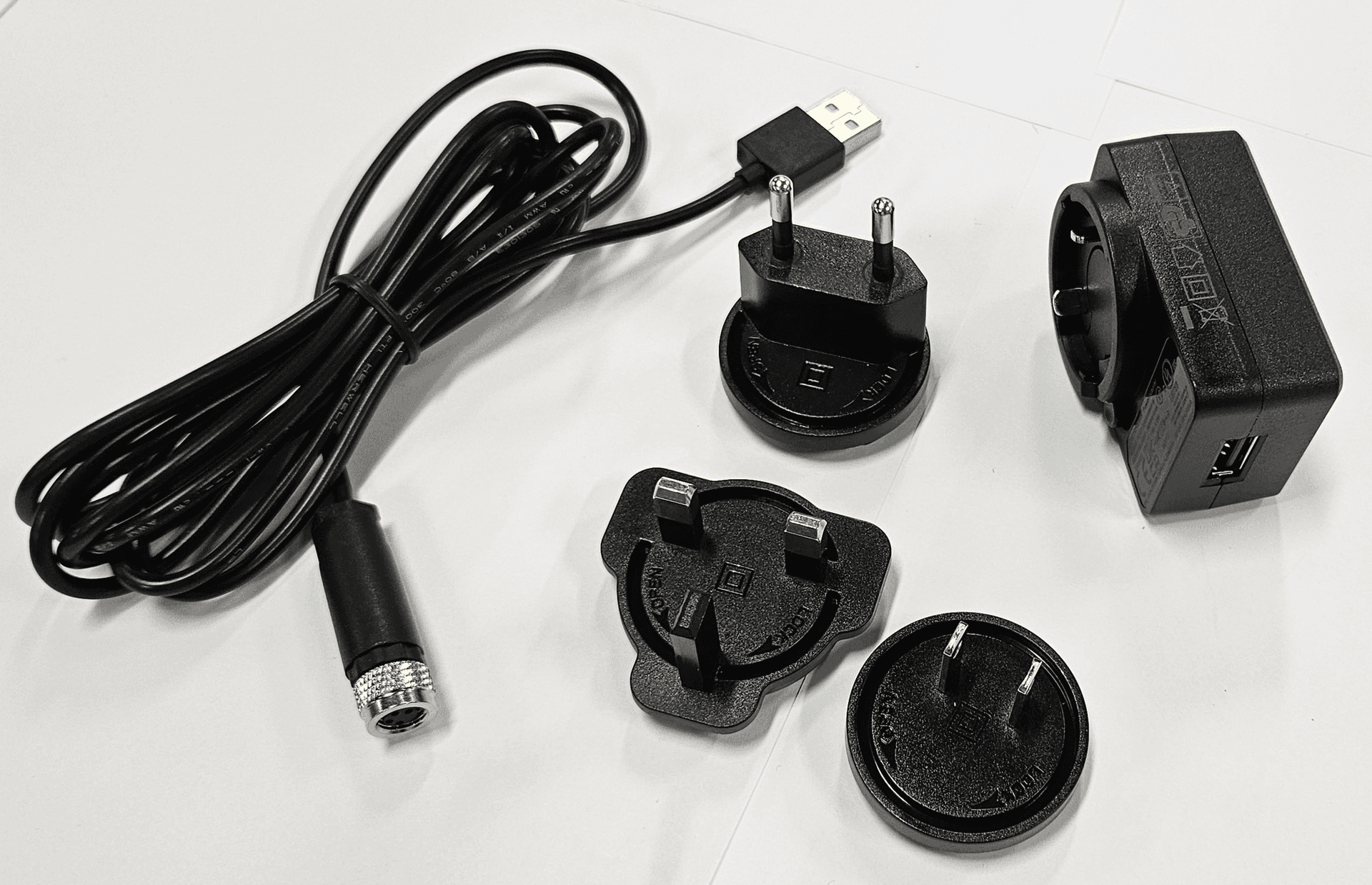 USB power adapter