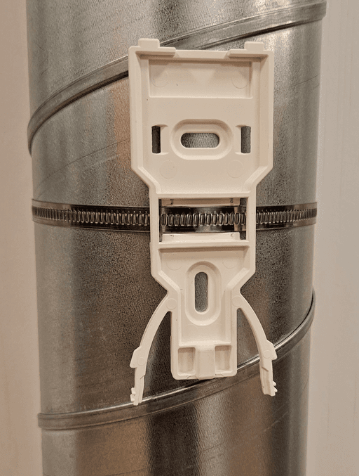Air Lite mounted on a mast