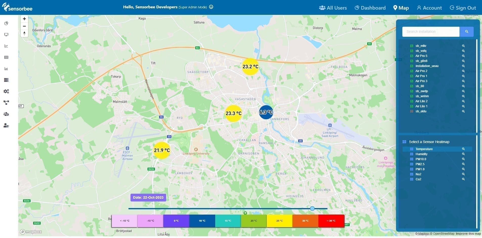Sensorbee Cloud dashboard showing a city-wide heat map with real-time temperature readings from multiple sensors, each represented as a coloured point on the map
