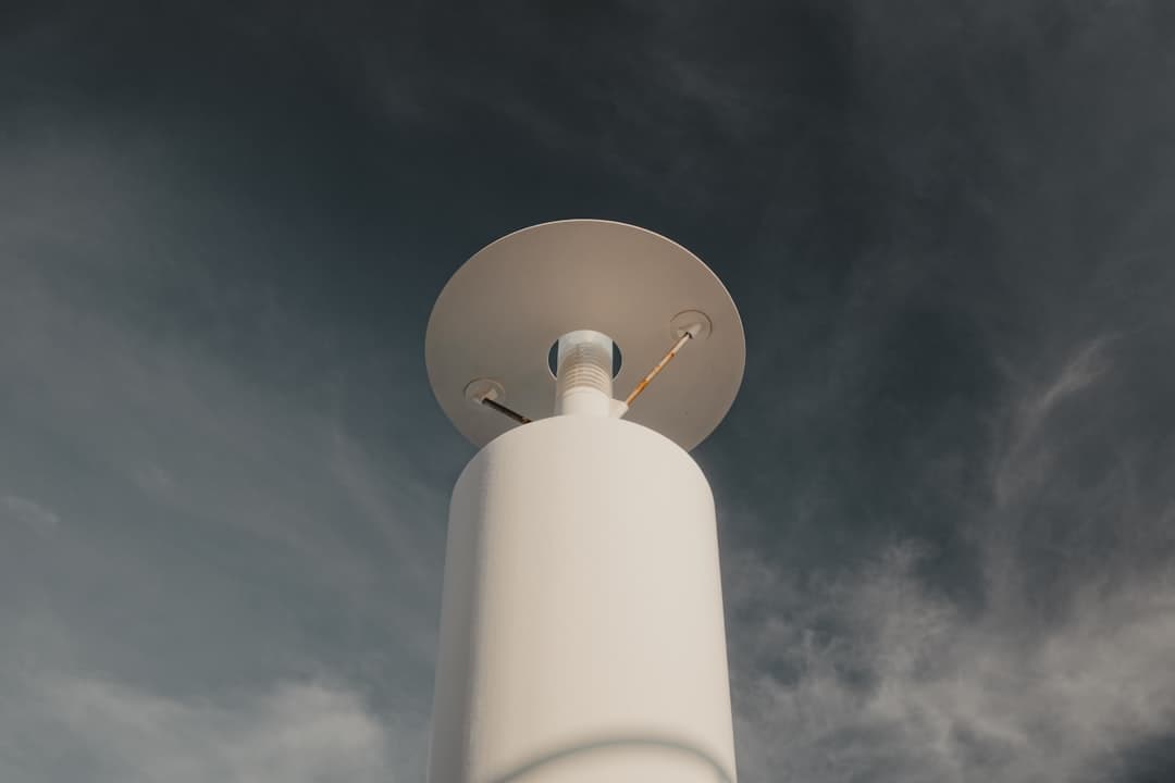 How Do Air Quality Monitors Work? Sensors, Methods, and Technology Explained